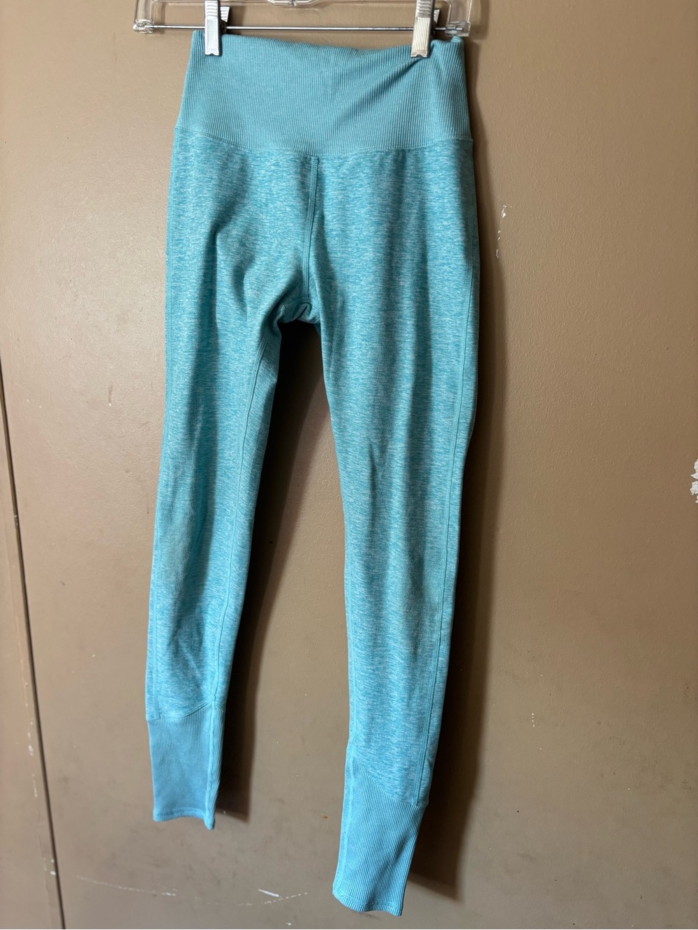 Alo Yoga Heathered Blue Ribbed Cuff Leggings - Size S